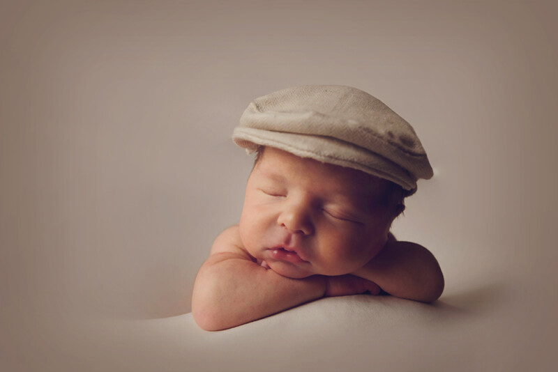 Newborn Portrait by Appletini Photography