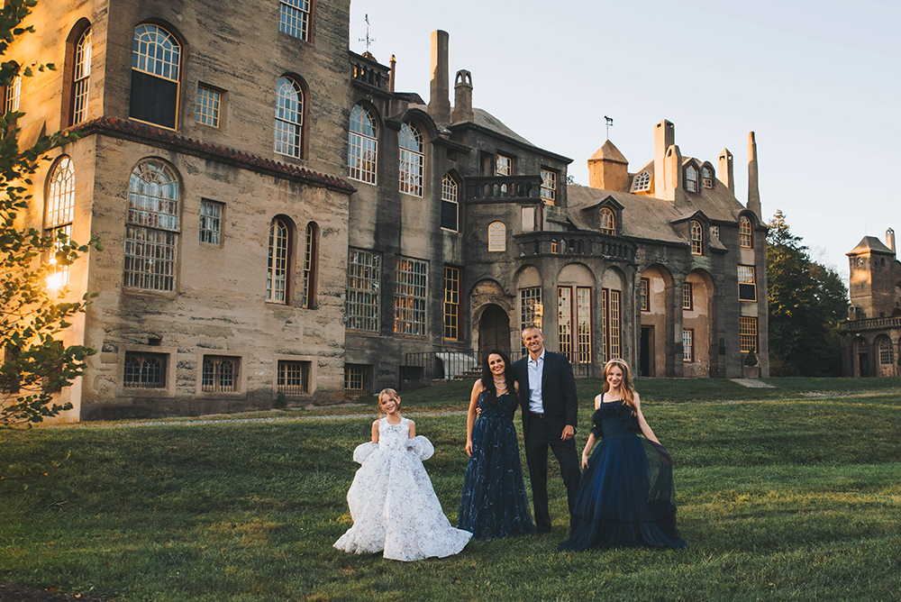 Outdoor family portrait at Fonthill Castle