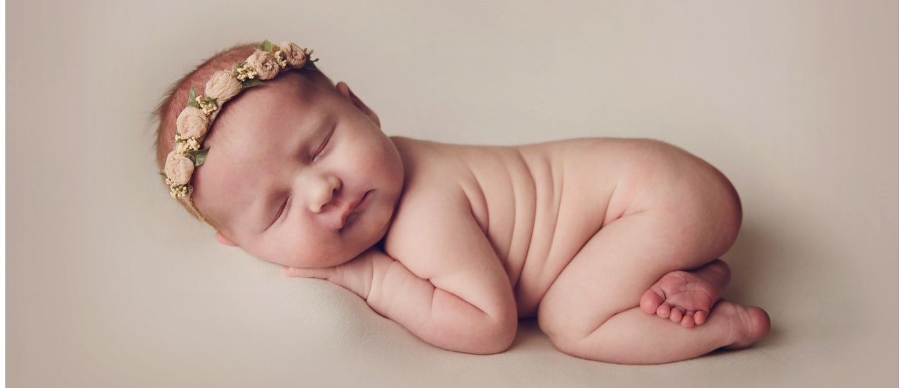 newborn perfect posed for their first image